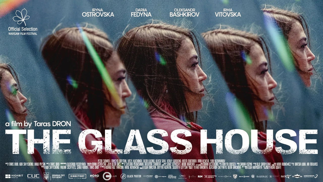 The Glass House Movie Screenshot 4
